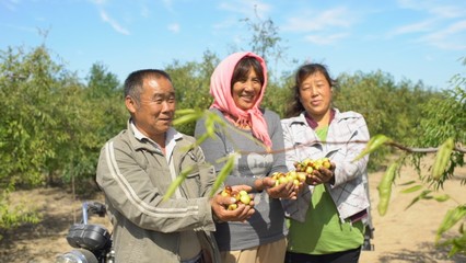 張智霖、李承鉉高位成團(tuán),良品鋪?zhàn)又戮磁G斬棘的你